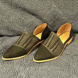 Mi.iM Side Cut-out Flats 9.5